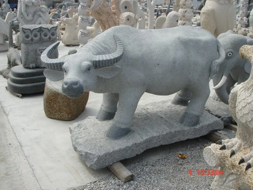 Hand Carved Garden Sculpture, Beige/White Marble Stone Animal Statue Carving for Garden